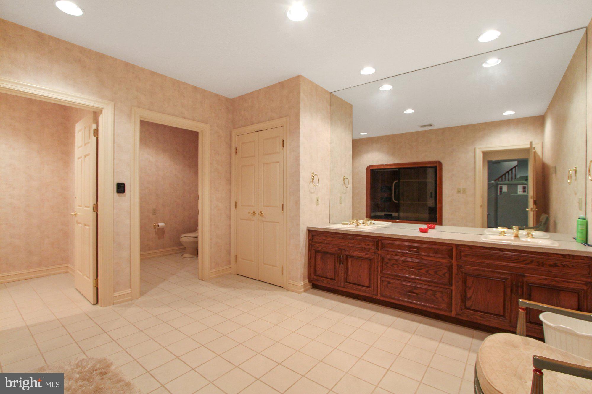 2339 Deininger Road York, PA 17406 - Photo 76 of 95 Gallery Image 76