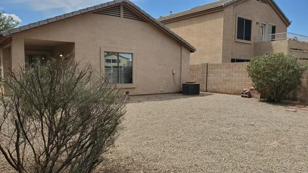 $2,250 | 10970 West Sheridan Street, Avondale, AZ 85392