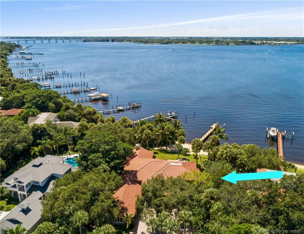 22 Castle Hill Way Stuart, FL 34996 - Photo 3 of 25 Gallery Image 3