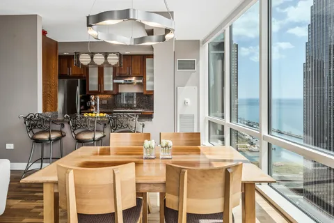 $699,000 | 505 North McClurg Court, Unit 3905, Chicago, IL 60611