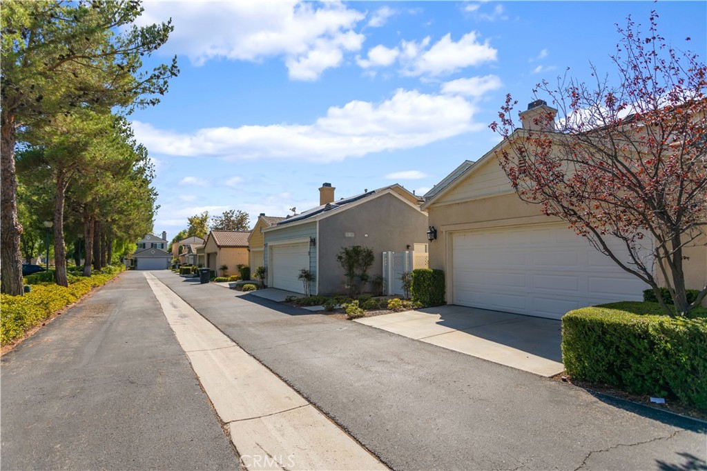 40116 Stowe Road Temecula, CA 92591 - Photo 34 of 53 Rear Garage Access