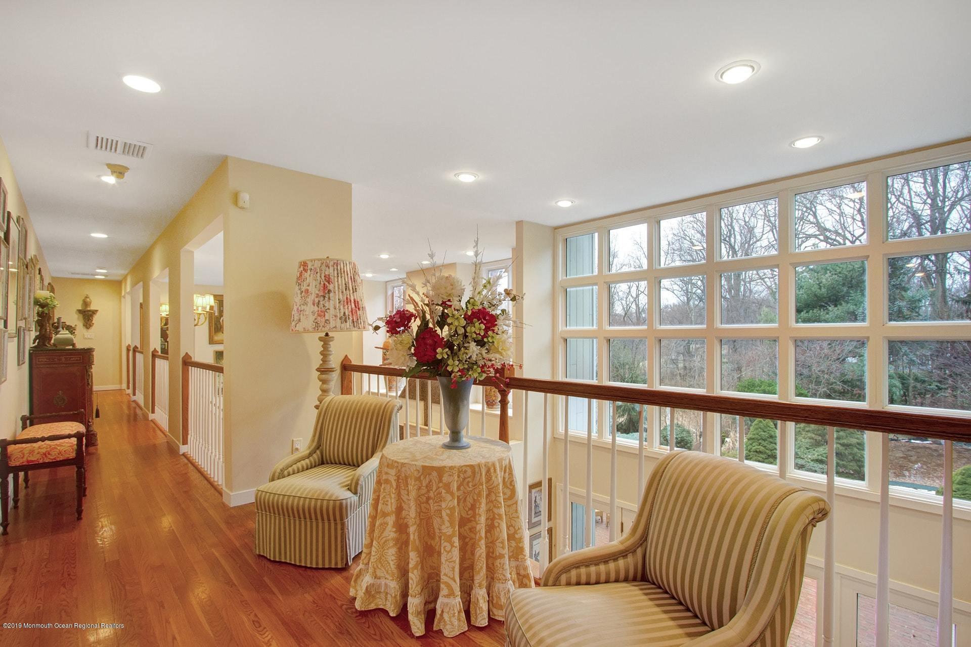 4 Harding Lane Rumson, NJ 07760 - Photo 16 of 32 Loft Area