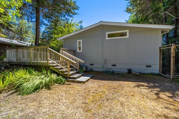 $320,000 | 43300 Little River-Airport Road, Unit 27, Little River, CA 95456