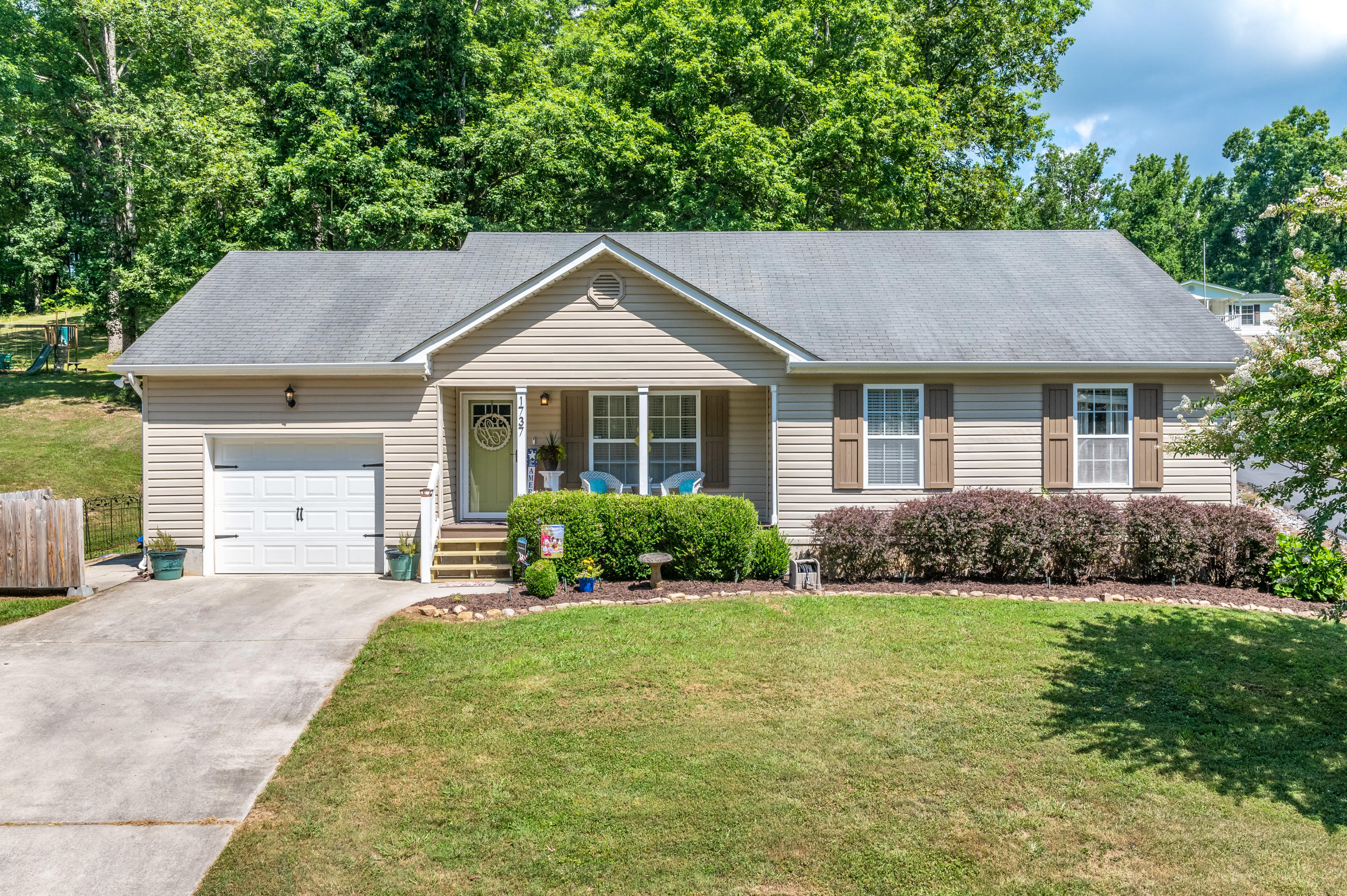 1737 Yaphank Road Soddy Daisy, TN 37379 - Photo 1 of 22 1737_Yaphank_Rd_0002