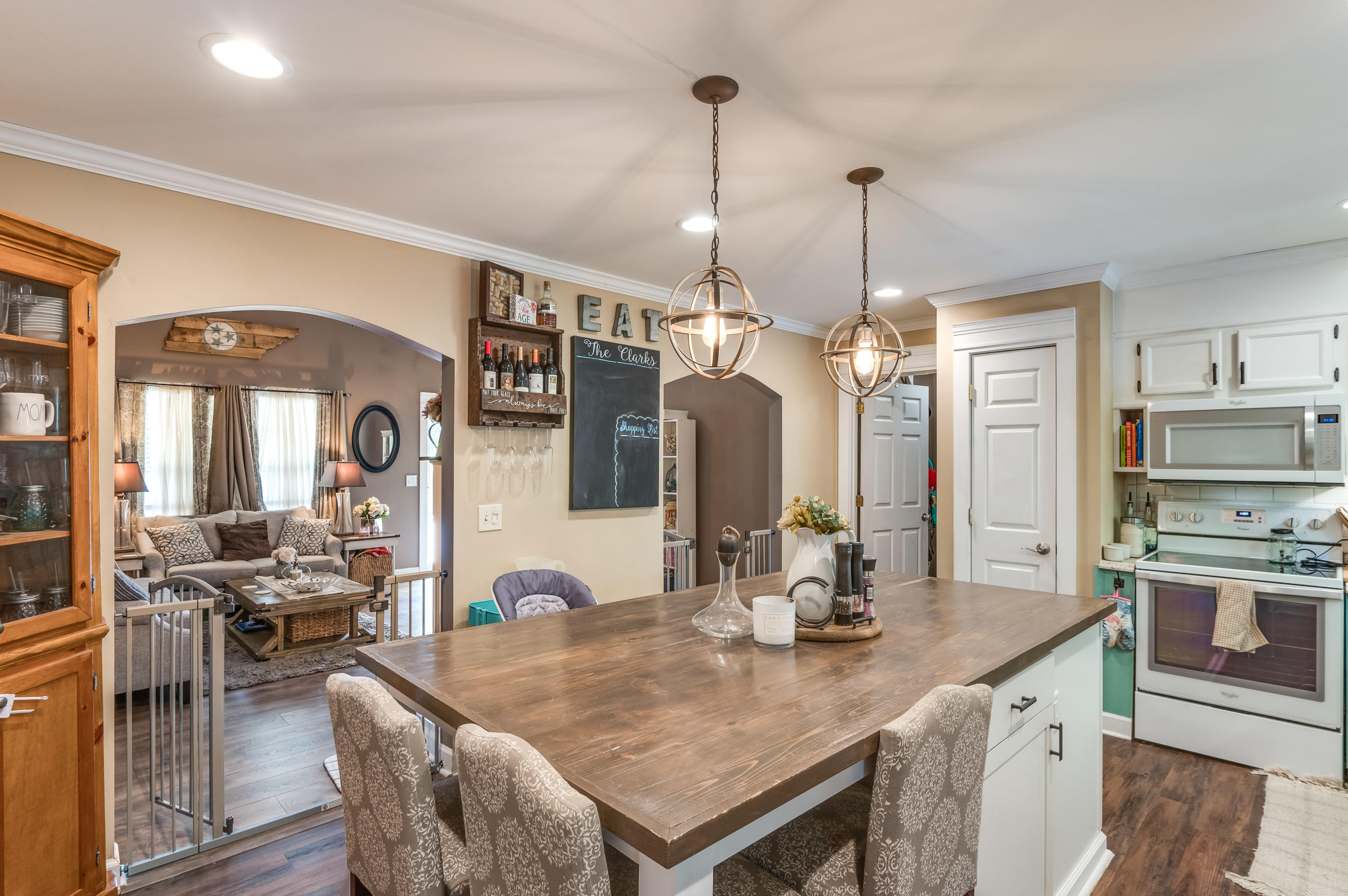 1737 Yaphank Road Soddy Daisy, TN 37379 - Photo 10 of 22 1737_Yaphank_Rd_0022