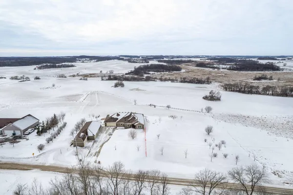 $675,000 | 20733 East Dane Prairie Road, Fergus Falls, MN 56537