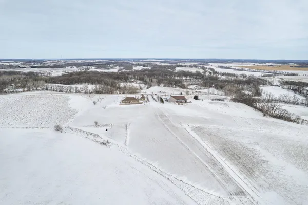 $675,000 | 20733 East Dane Prairie Road, Fergus Falls, MN 56537