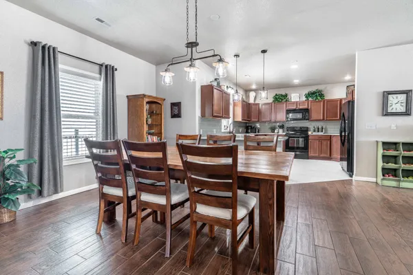 $675,000 | 20733 East Dane Prairie Road, Fergus Falls, MN 56537