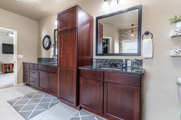 $675,000 | 20733 East Dane Prairie Road, Fergus Falls, MN 56537