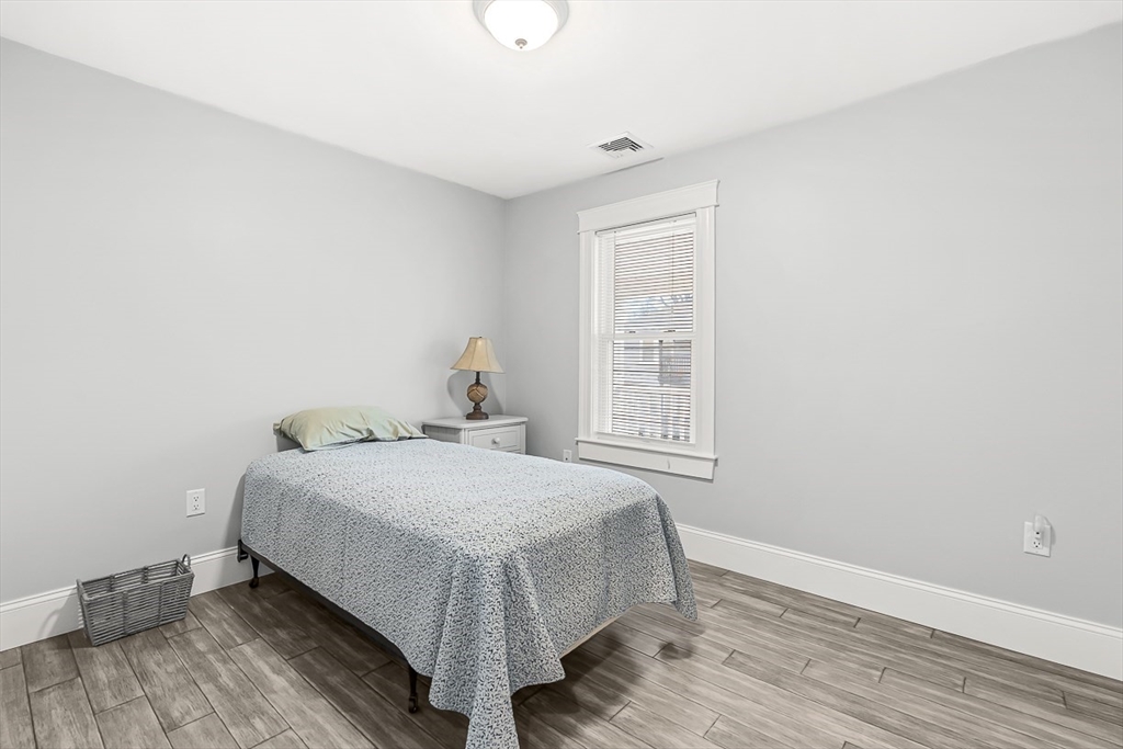 72 Windsor Road, Unit 2 Medford, MA 02155 - Photo 9 of 21
