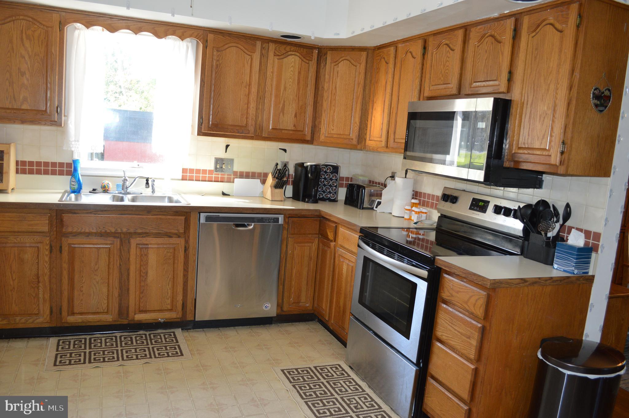 4224 Ridgeview Road Harrisburg, PA 17112 - Photo 14 of 54 Gallery Image 14