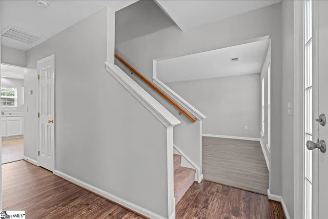 $365,000 | 306 Londonderry Court, Greer, SC 29650