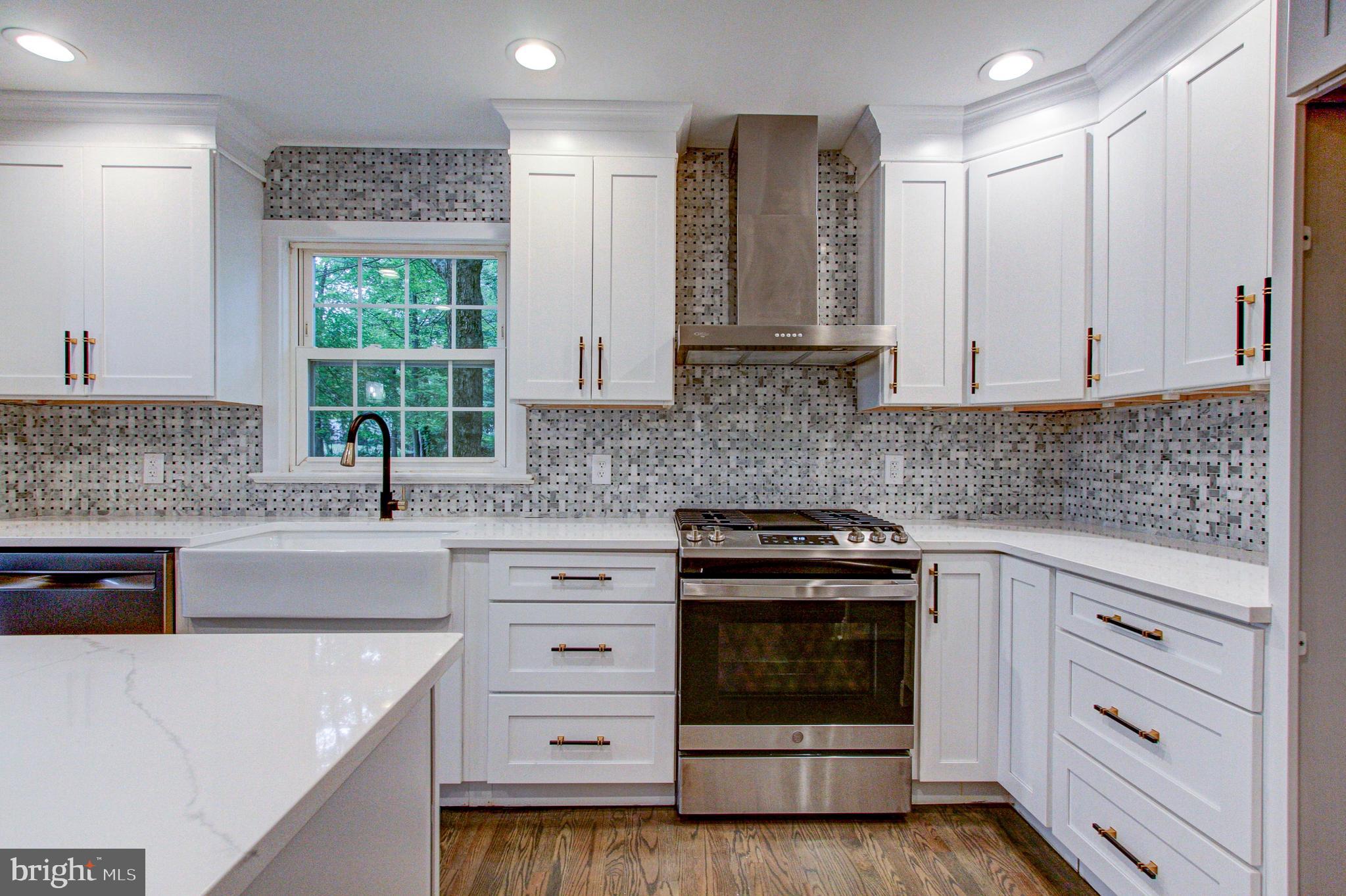 306 Cowpath Road Lansdale, PA 19446 - Photo 23 of 71 gas range