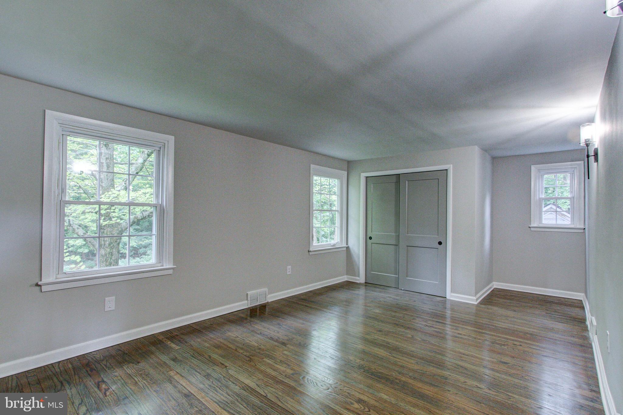 306 Cowpath Road Lansdale, PA 19446 - Photo 48 of 71 Loads of
closet Bed #2