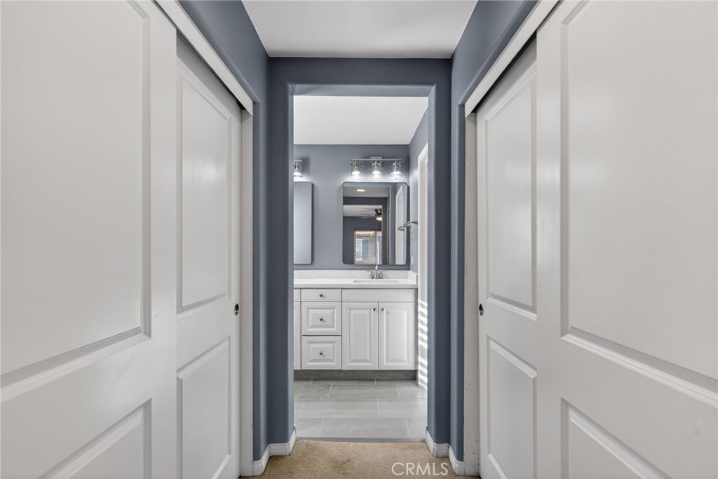 28421 Santa Rosa Lane Saugus, CA 91350 - Photo 18 of 22