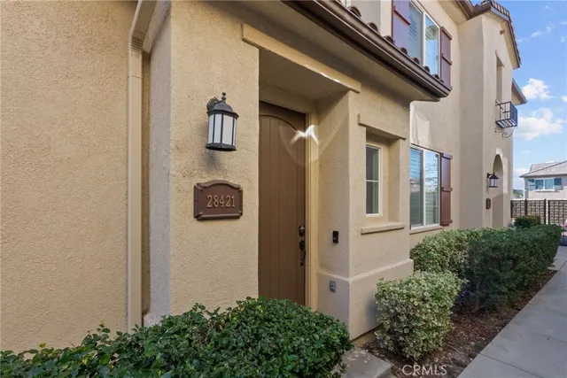 $499,000 | 28421 Santa Rosa Lane, Saugus, CA 91350