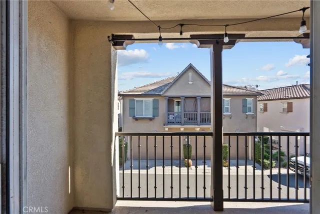 $499,000 | 28421 Santa Rosa Lane, Saugus, CA 91350