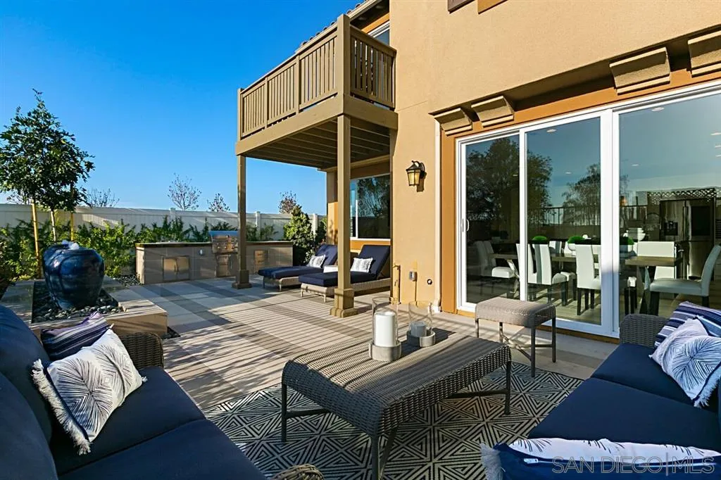 3310 Telaga Road Carlsbad, CA 92010 - Photo 18 of 25 Gallery Image 18