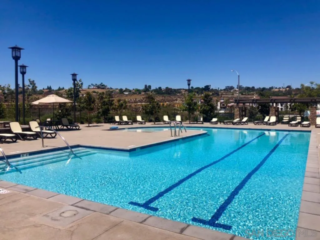 3310 Telaga Road Carlsbad, CA 92010 - Photo 20 of 25 Gallery Image 20