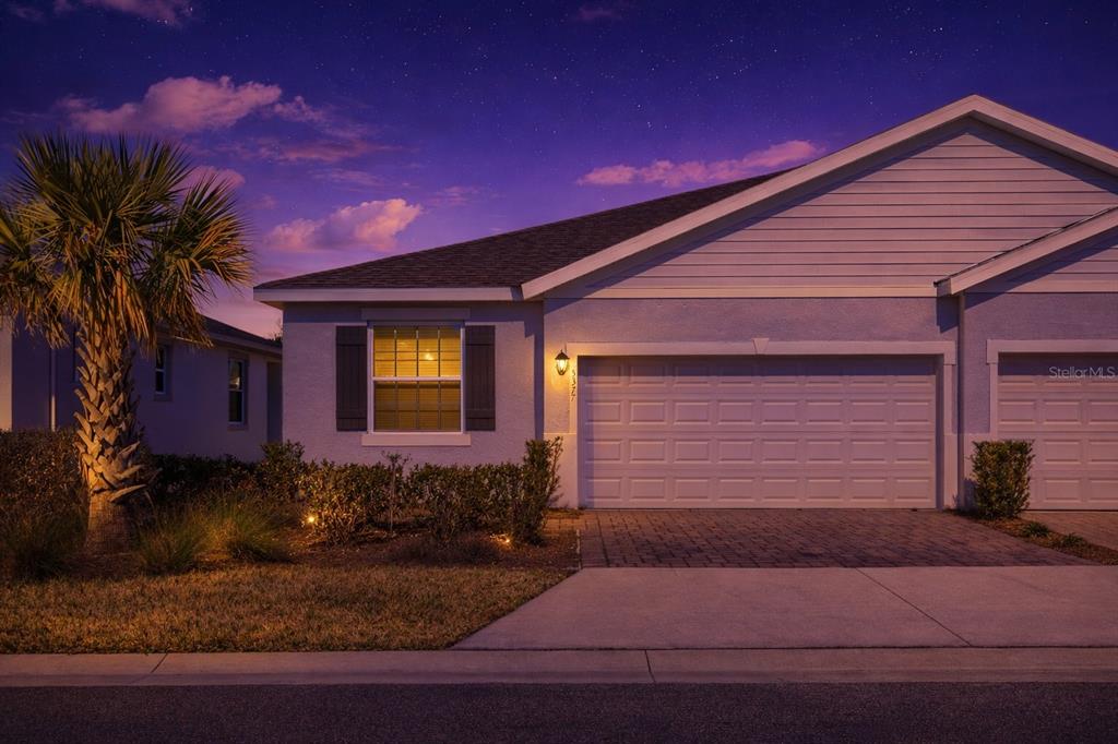5377 Northwest 46th Lane Road Ocala, FL 34482 - Photo 3 of 59 a front view of a house