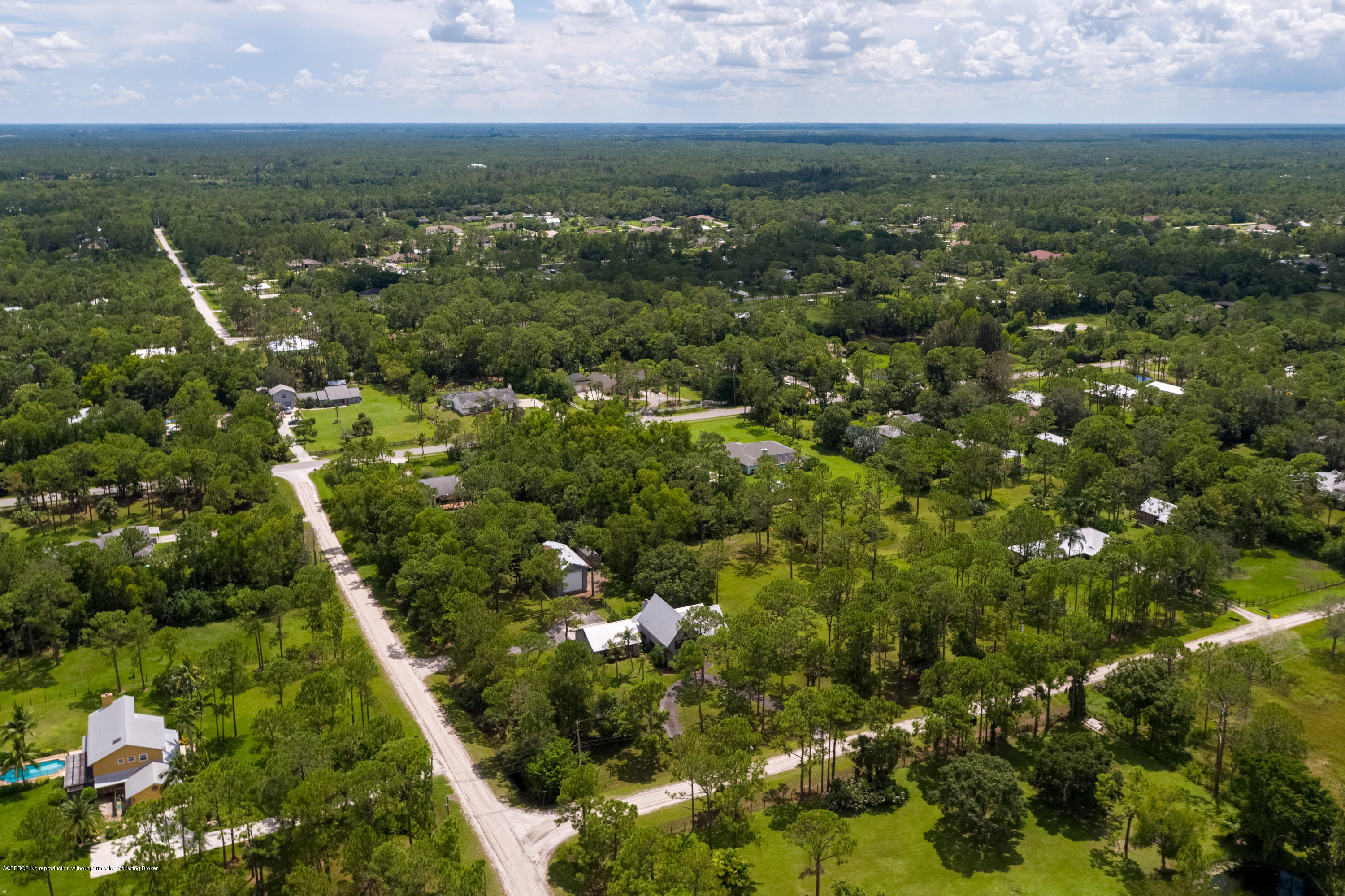 12142 157th Street North Jupiter, FL 33478 - Photo 7 of 49 a view of a city