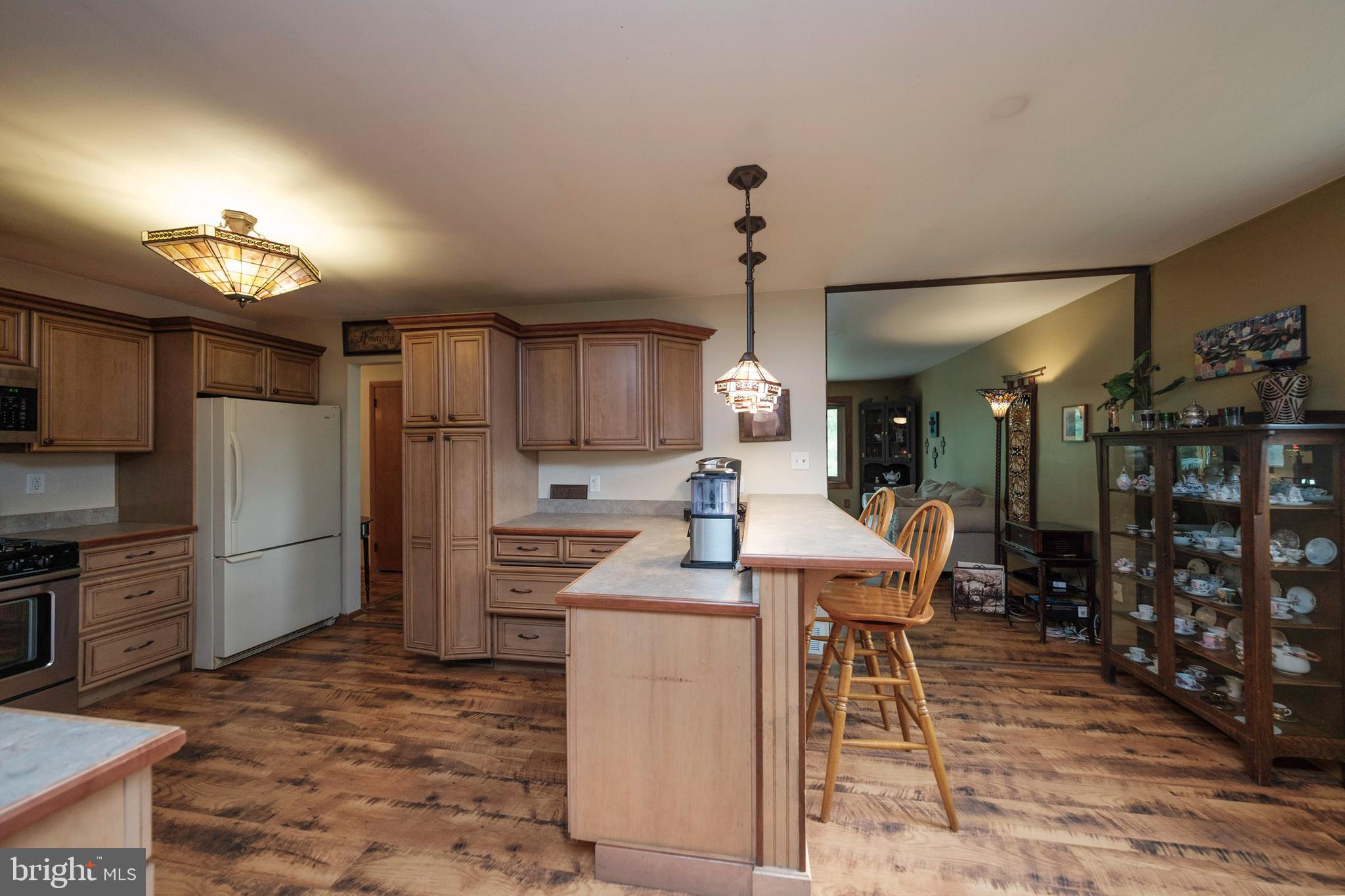 50 Rugby Road Birdsboro, PA 19508 - Photo 11 of 38 Extra counter space for eating area
