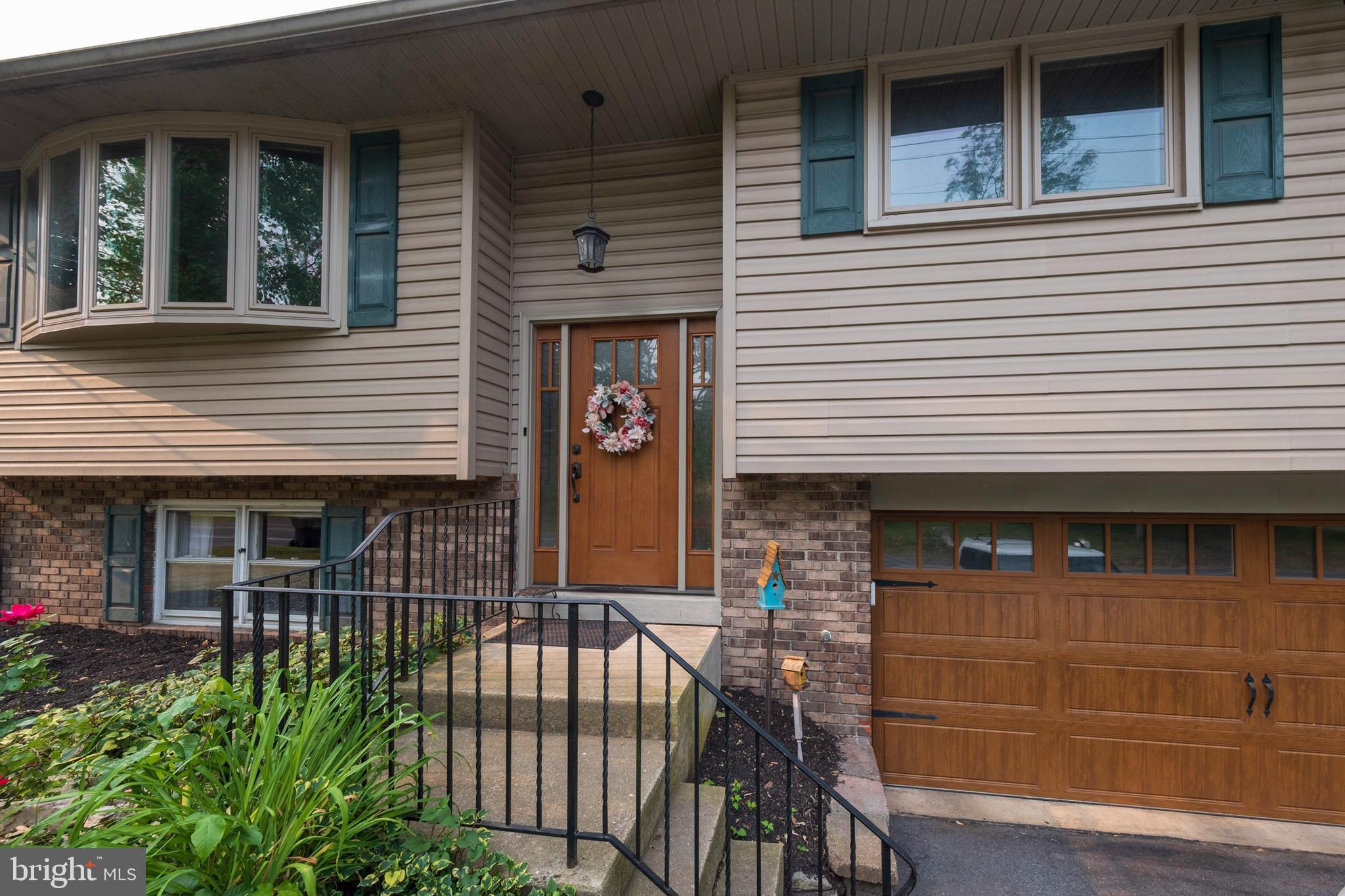 50 Rugby Road Birdsboro, PA 19508 - Photo 29 of 38 Front of home