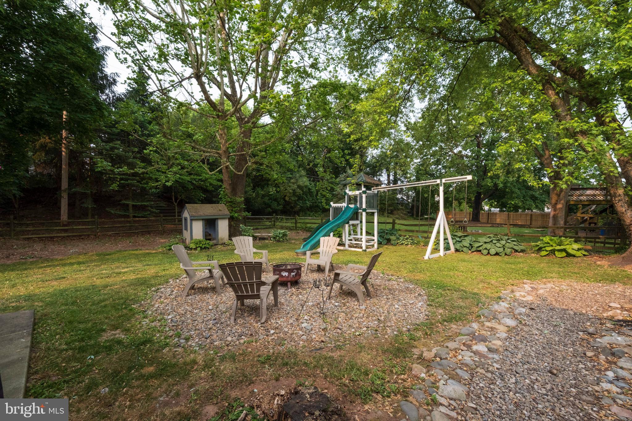 50 Rugby Road Birdsboro, PA 19508 - Photo 36 of 38 Firepit