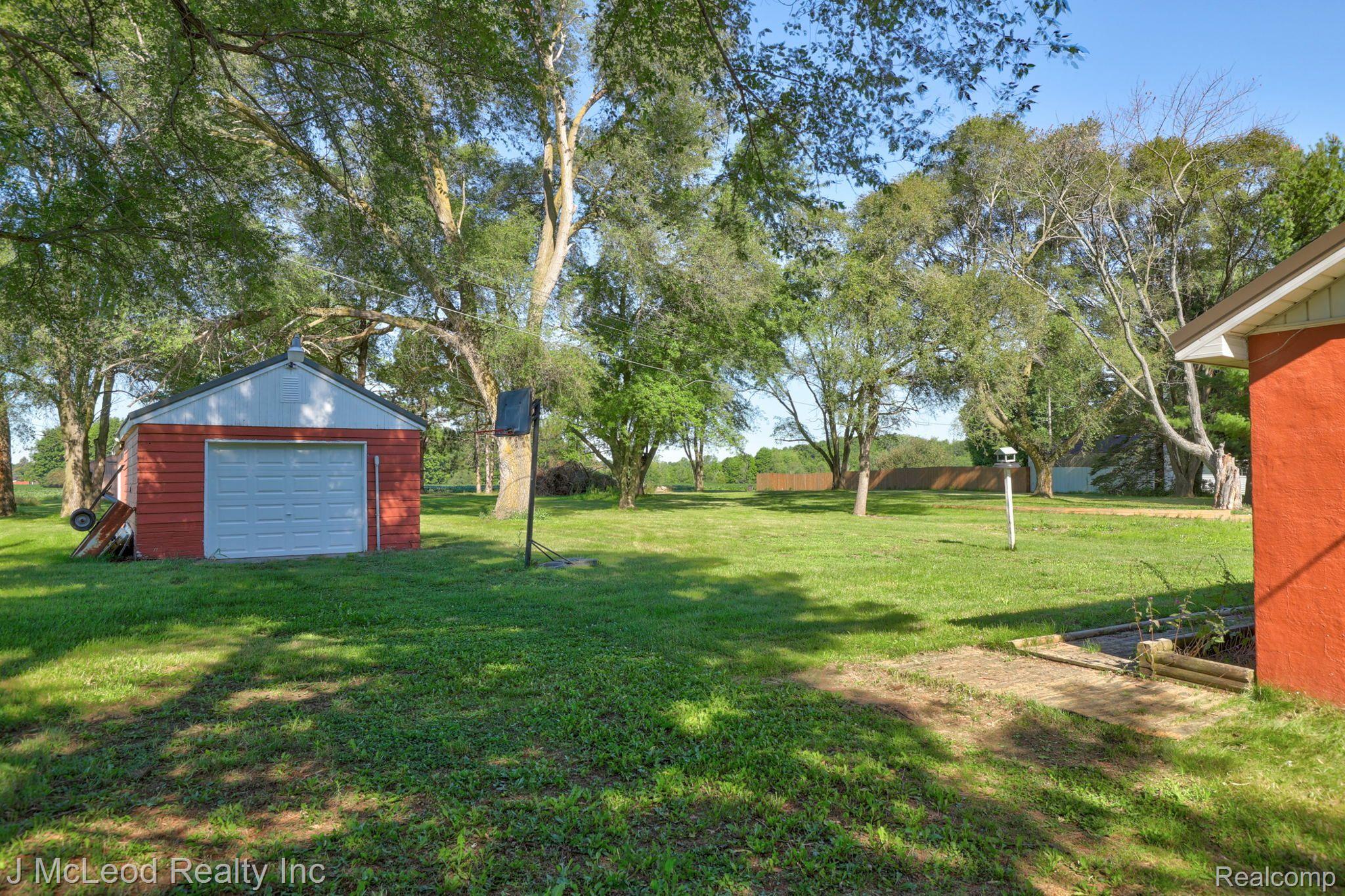8866 State Road Millington, MI 48746 - Photo 39 of 48 Gallery Image 39