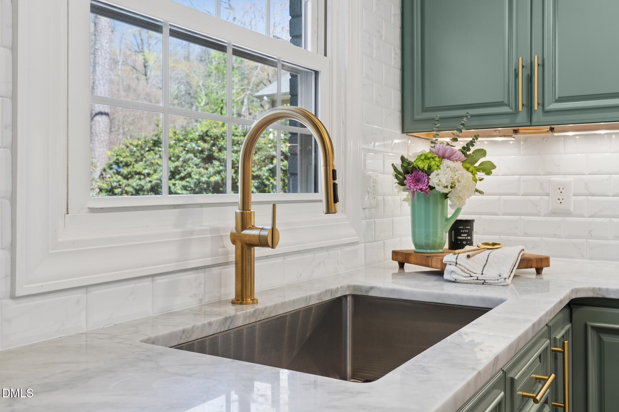 1104 Temple Street Raleigh, NC 27609 - Photo 17 of 49 DSC00954