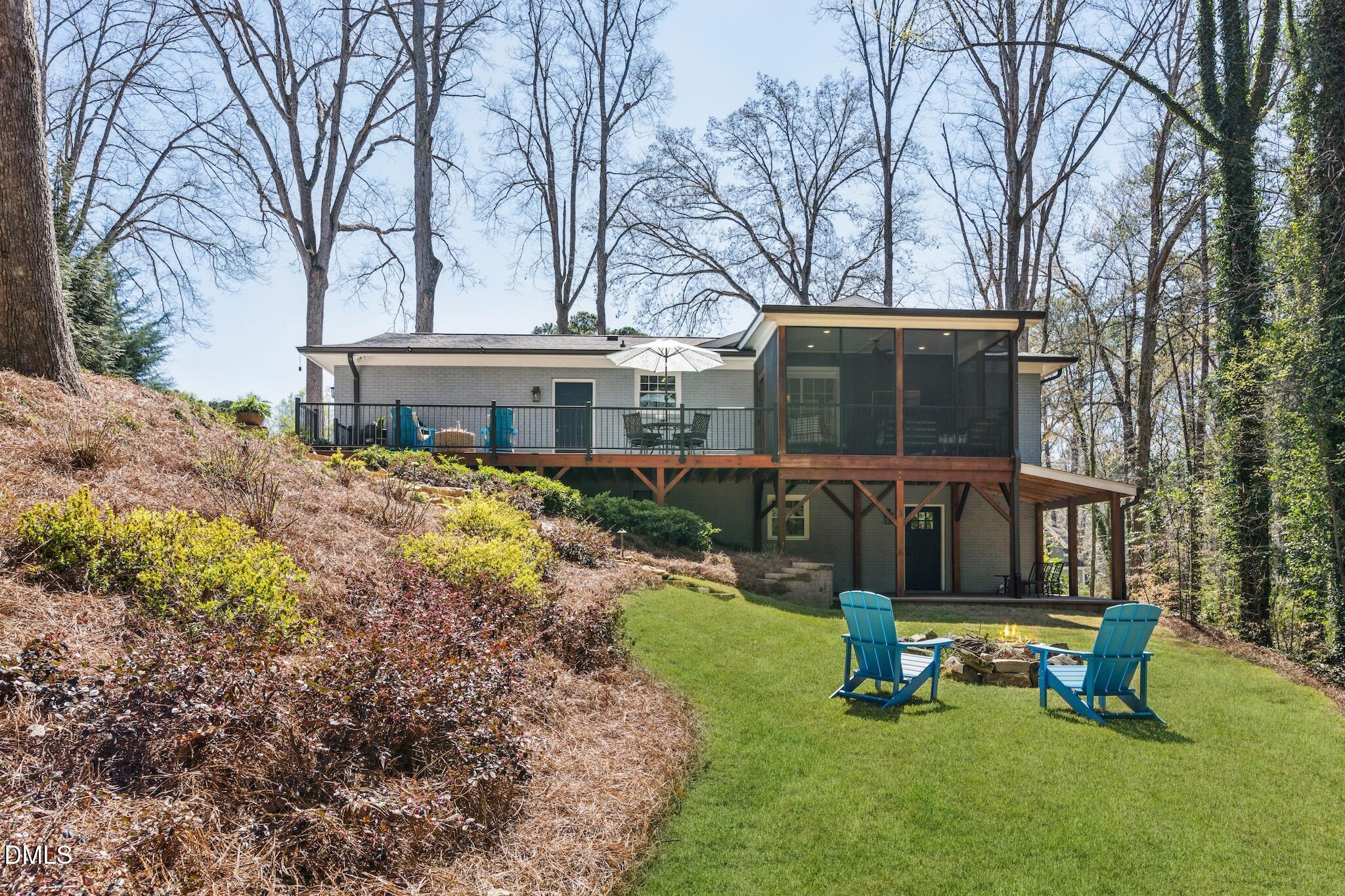 1104 Temple Street Raleigh, NC 27609 - Photo 3 of 49 DSC00749