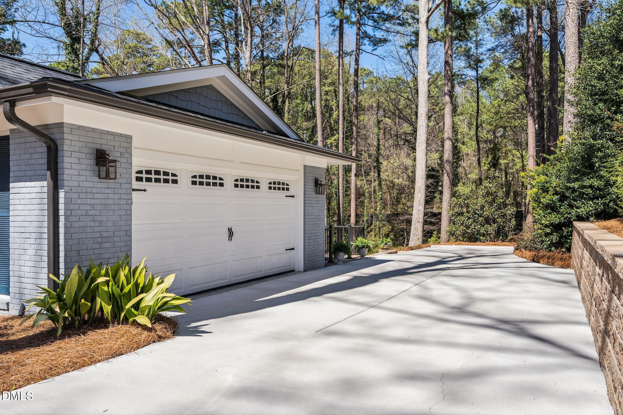 1104 Temple Street Raleigh, NC 27609 - Photo 8 of 49 DSC00694