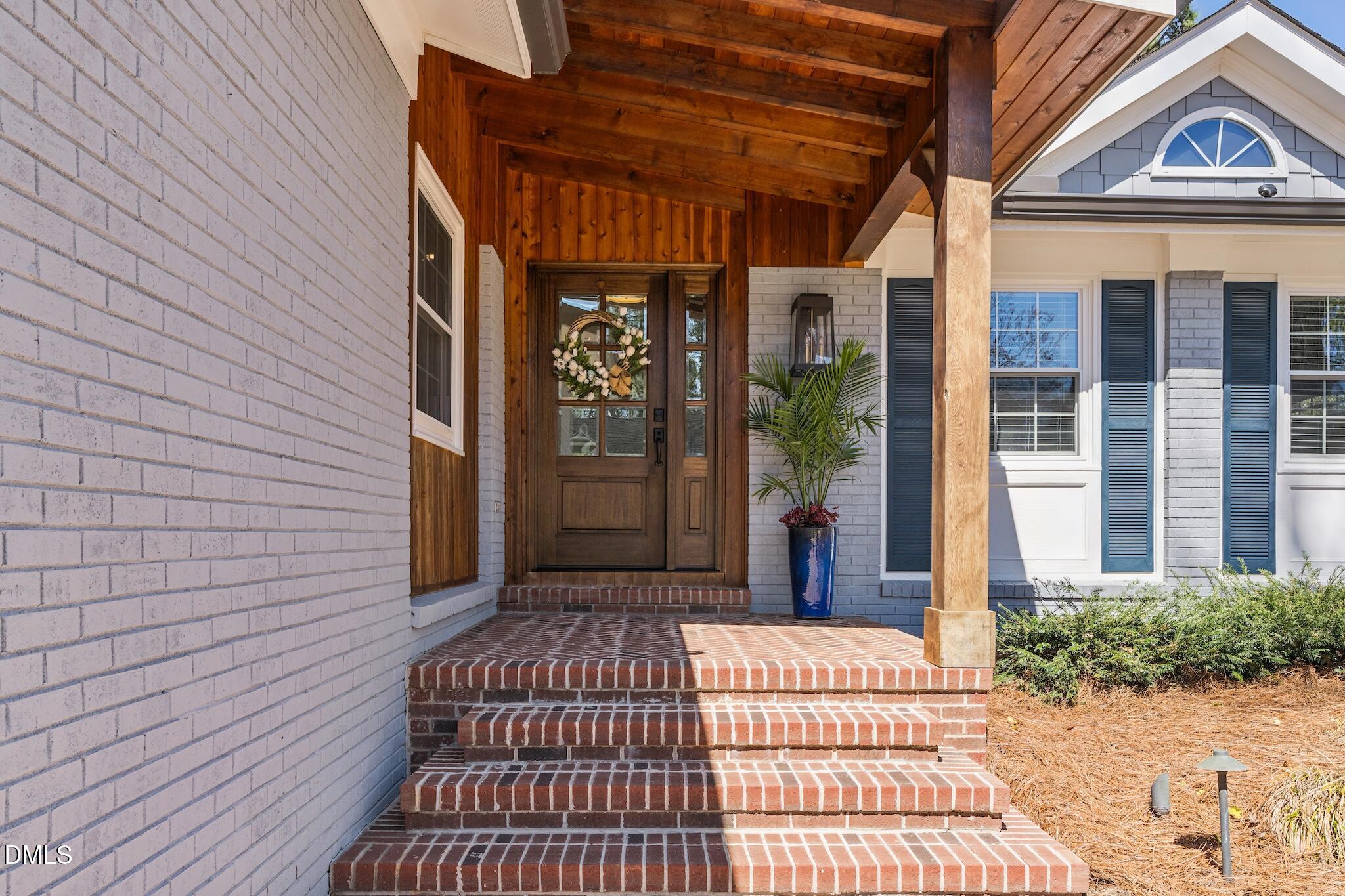 1104 Temple Street Raleigh, NC 27609 - Photo 9 of 49 DSC00814
