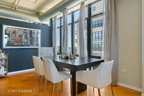 $350,000 | 1525 South Sangamon Street, Unit 508, Chicago, IL 60608