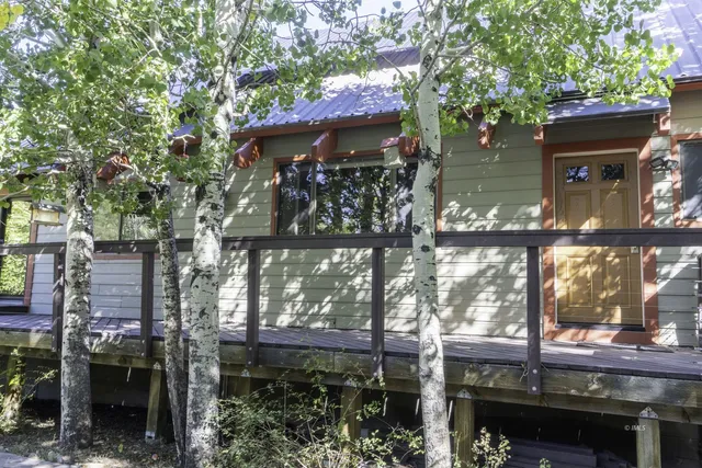 $912,000 | 141 Sage Drive, Aspendell, CA 93514