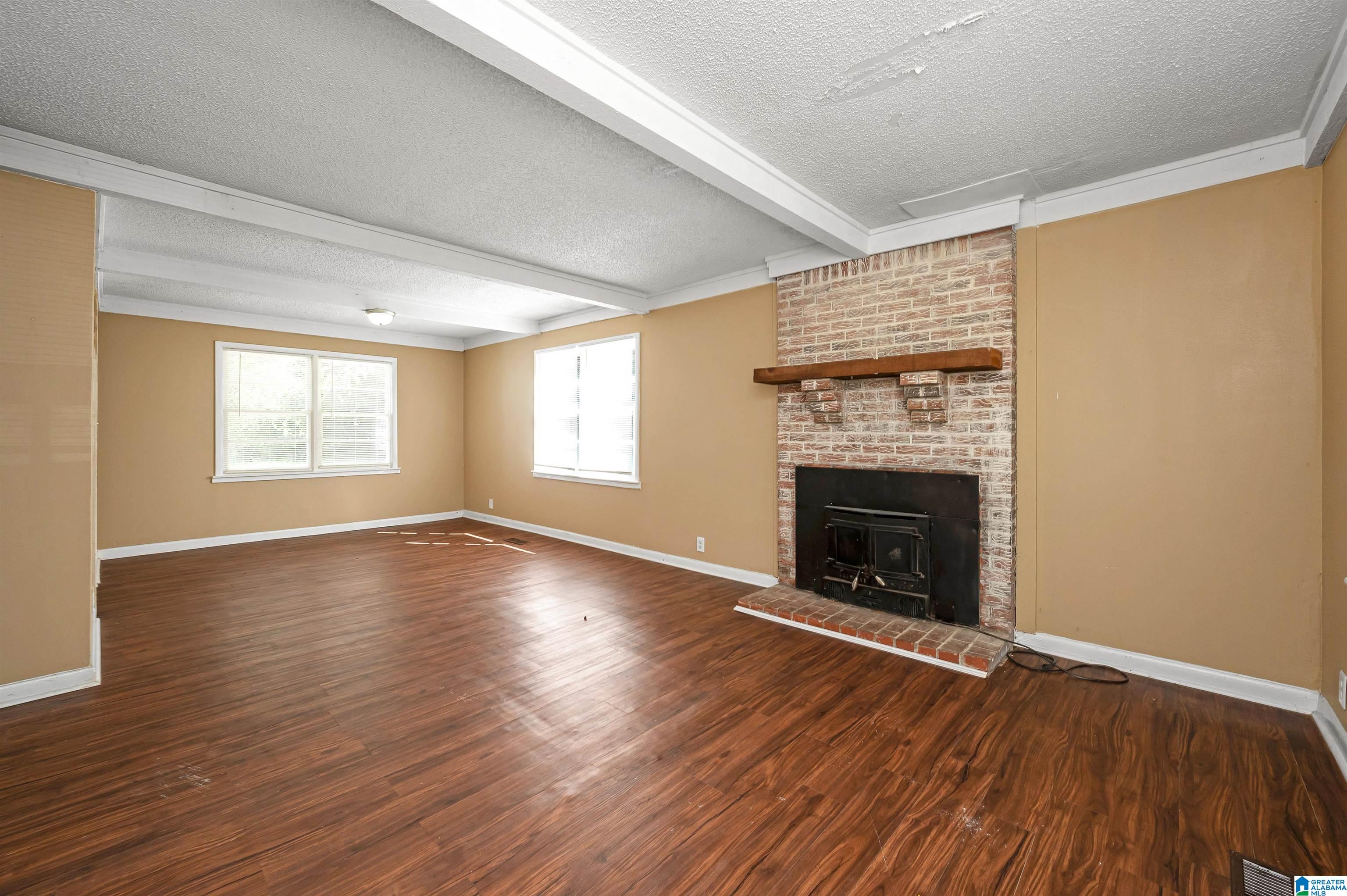 2877 Valley View Circle Adamsville, AL 35005 - Photo 6 of 34