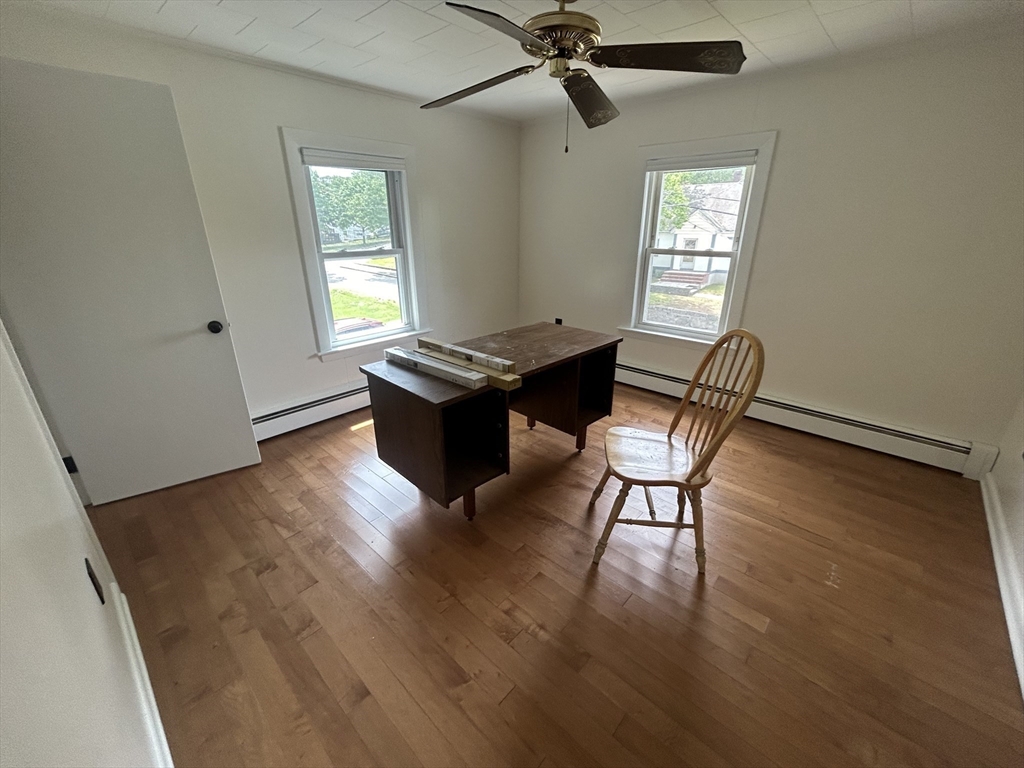 16 East Walnut Street, Unit 2 Milford, MA 01757 - Photo 4 of 10