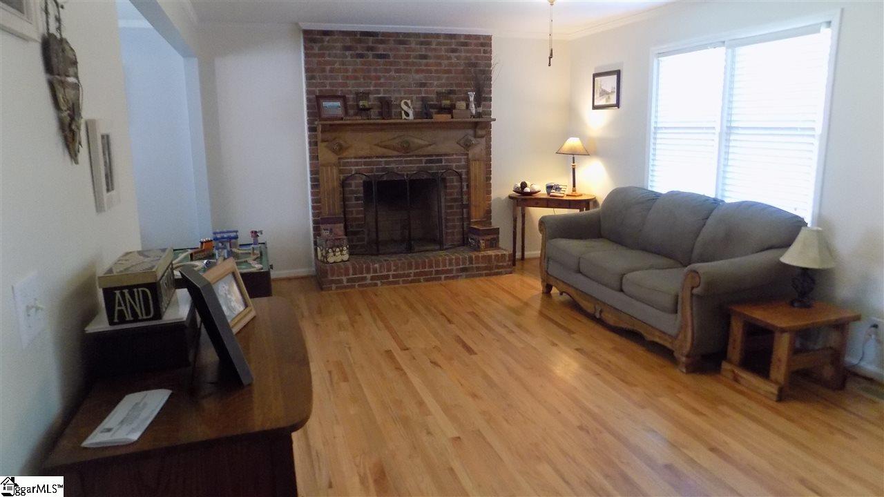 9 Foxtrail Court Simpsonville, SC 29680 - Photo 16 of 36