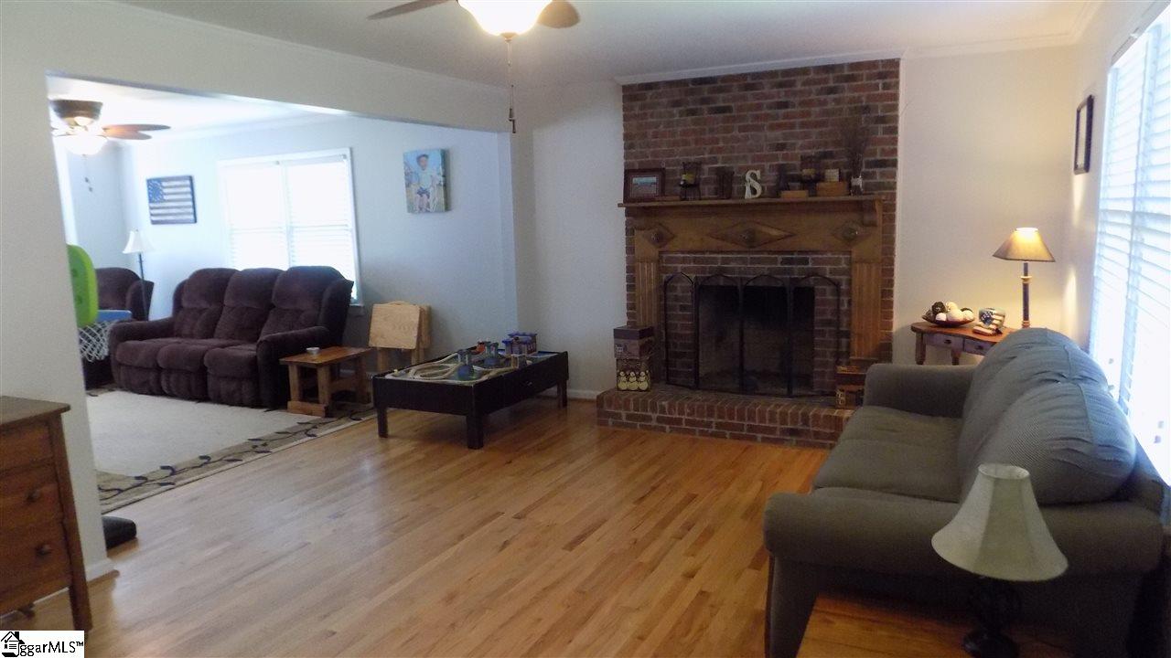 9 Foxtrail Court Simpsonville, SC 29680 - Photo 17 of 36