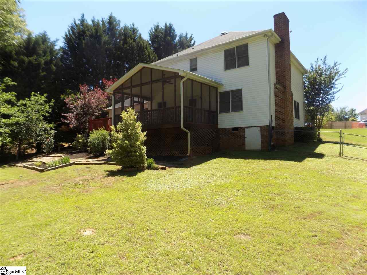 9 Foxtrail Court Simpsonville, SC 29680 - Photo 5 of 36