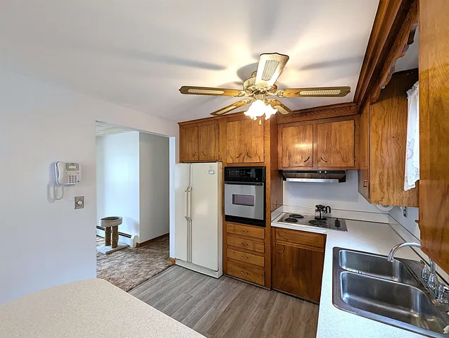 $579,900 | 55 Crestwood Circle, Salem, NH 03079