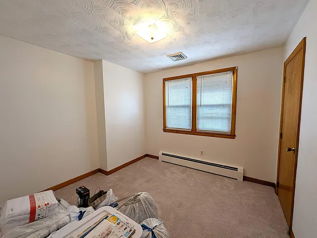 $579,900 | 55 Crestwood Circle, Salem, NH 03079