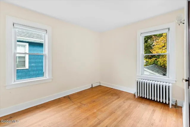 $2,400 | 4 Edison Avenue, Unit 2, Albany, NY 12208