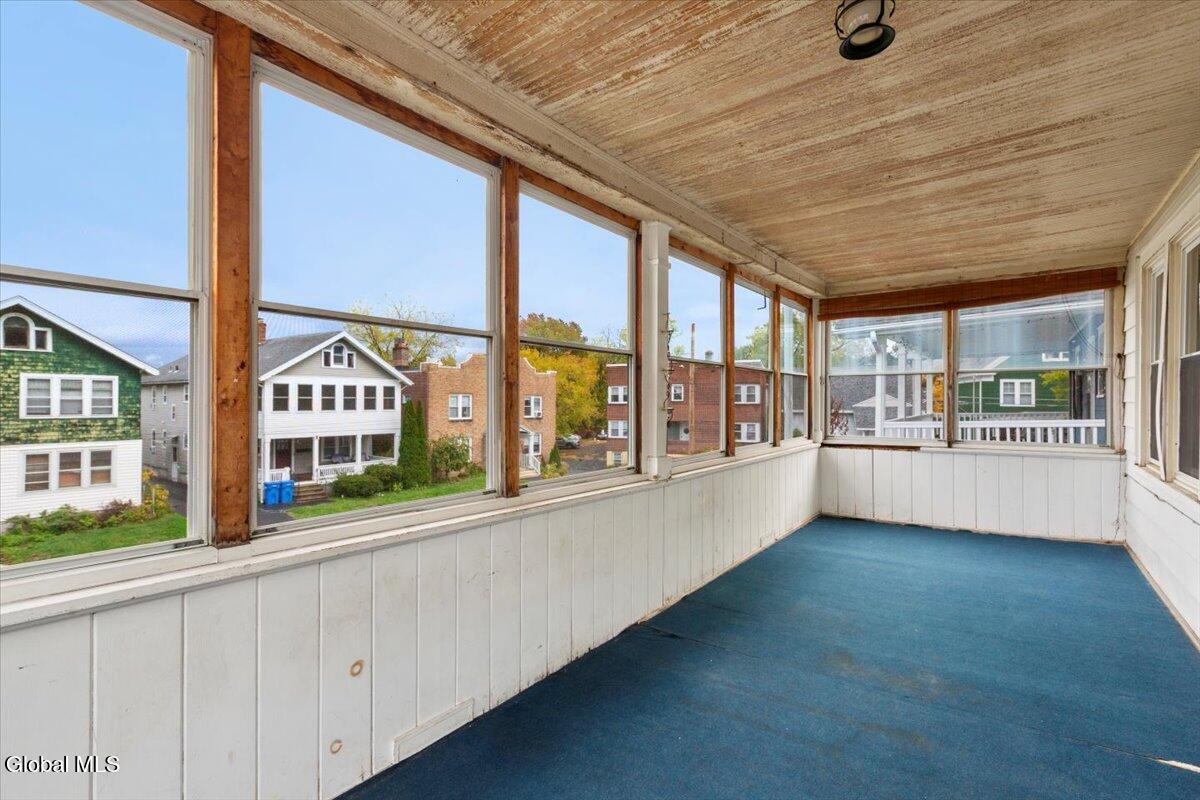 4 Edison Avenue, Unit 2 Albany, NY 12208 - Photo 9 of 19 06-MW2_7480