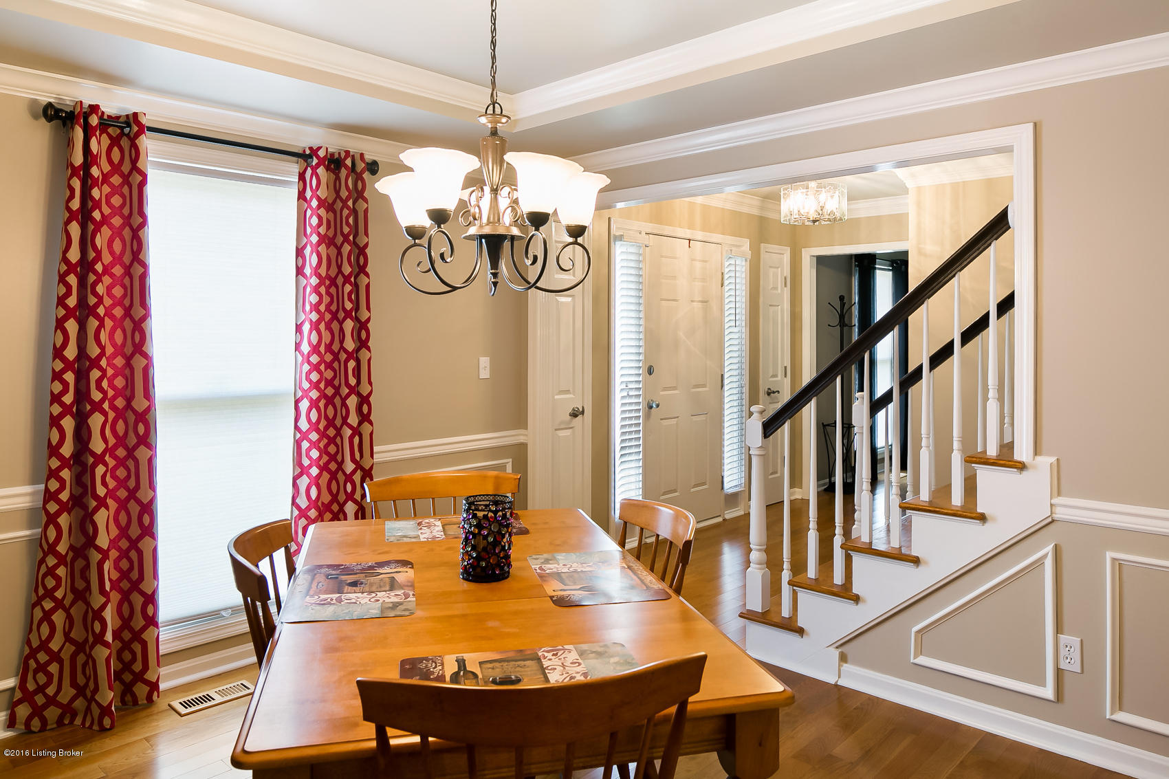 1412 Autumn Ridge Road Lyndon, KY 40242 - Photo 4 of 31 Formal dining room