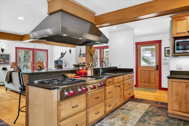 $719,000 | 2721 Highway 155, Mount Holly, VT 05742