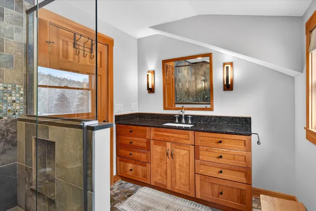 $719,000 | 2721 Highway 155, Mount Holly, VT 05742