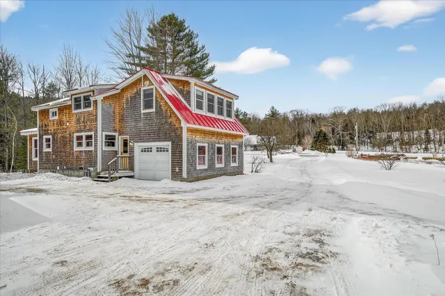 $719,000 | 2721 Highway 155, Mount Holly, VT 05742