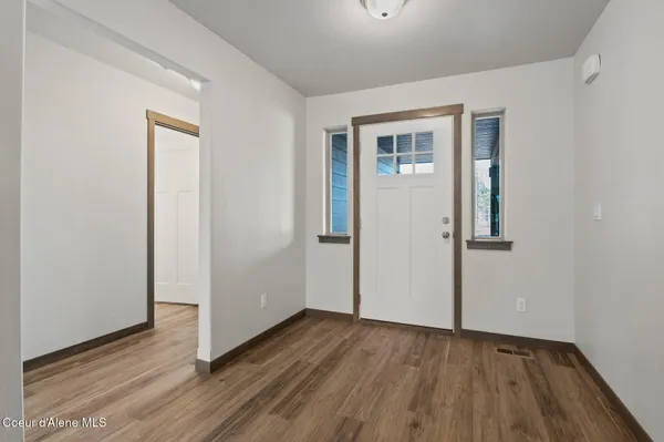 $839,000 | 24883 North Old Highway 95, Athol, ID 83801