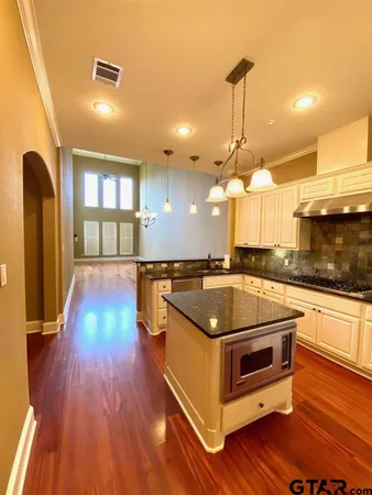 $3,250 | 5318 Del Norte Drive, Tyler, TX 75703